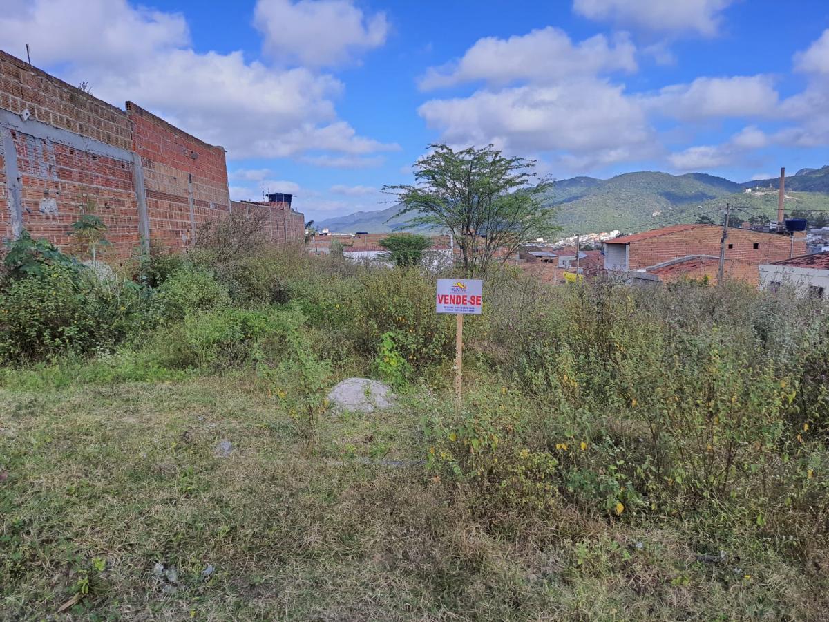 Terreno à venda, 200m² - Foto 1