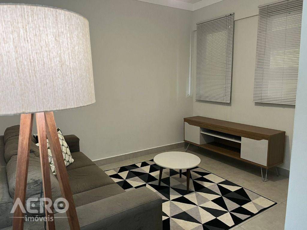 Apartamento para alugar com 1 quarto, 42m² - Foto 3