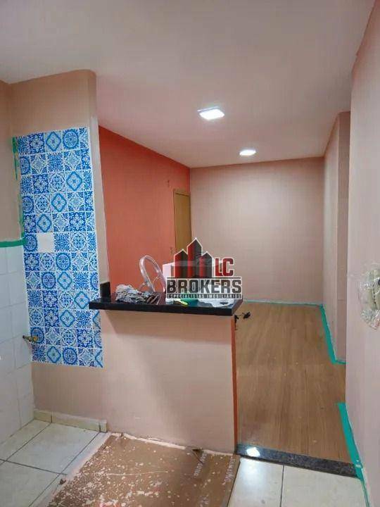 Apartamento para alugar com 2 quartos, 45m² - Foto 15