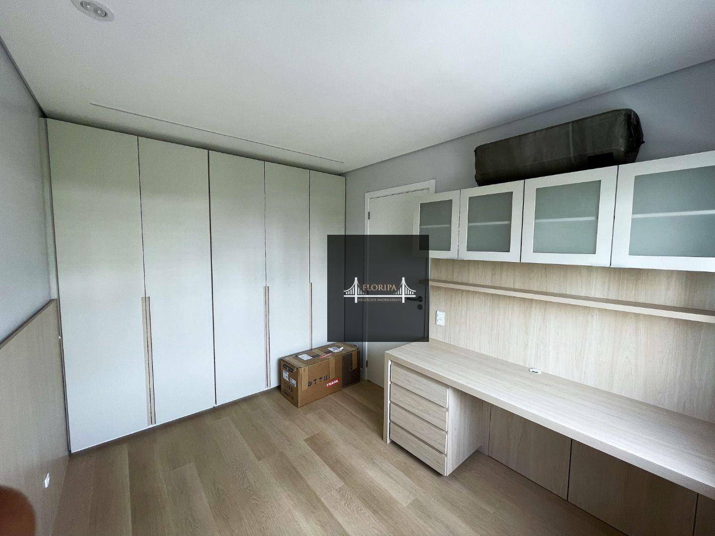 Apartamento à venda com 3 quartos, 136m² - Foto 18