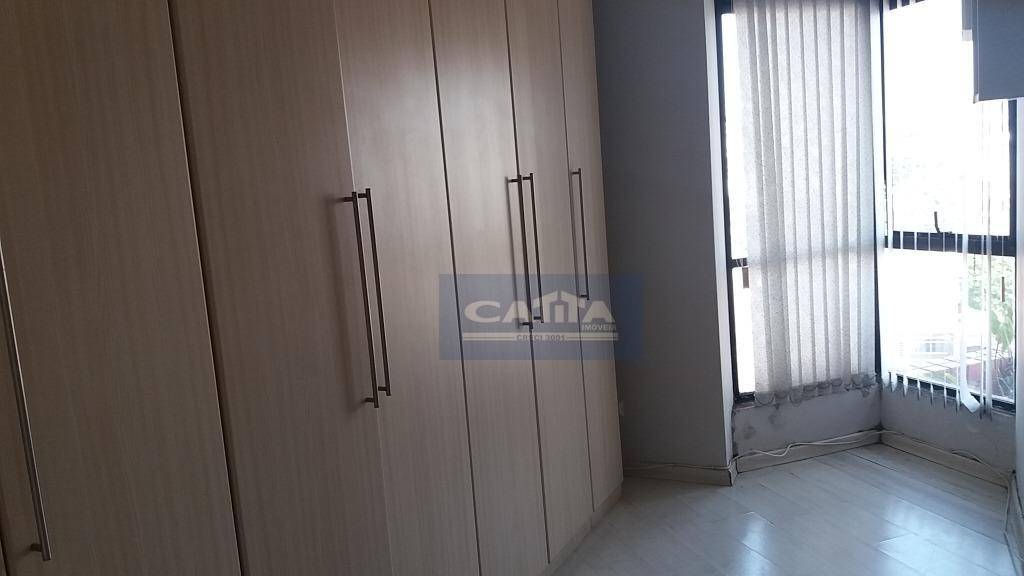 Apartamento à venda com 3 quartos, 86m² - Foto 9