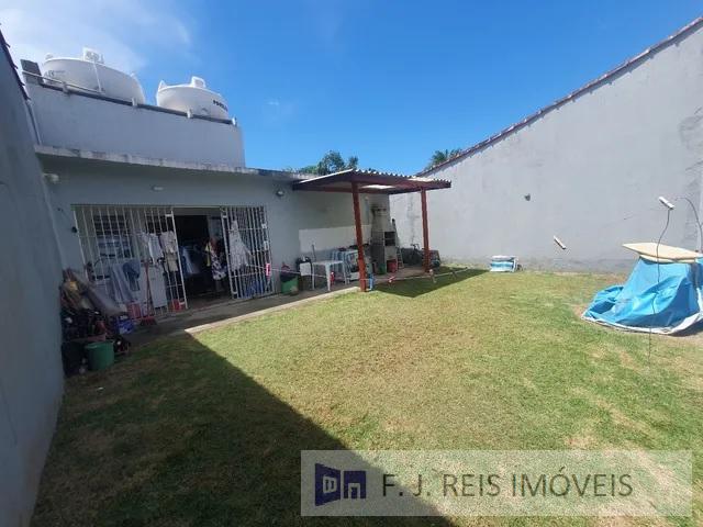 Casa à venda com 4 quartos, 260m² - Foto 11