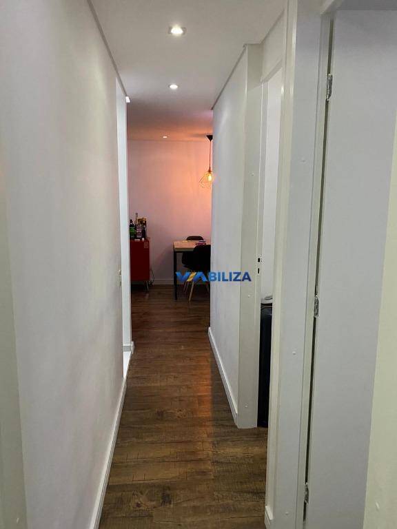 Apartamento à venda com 3 quartos, 62m² - Foto 2