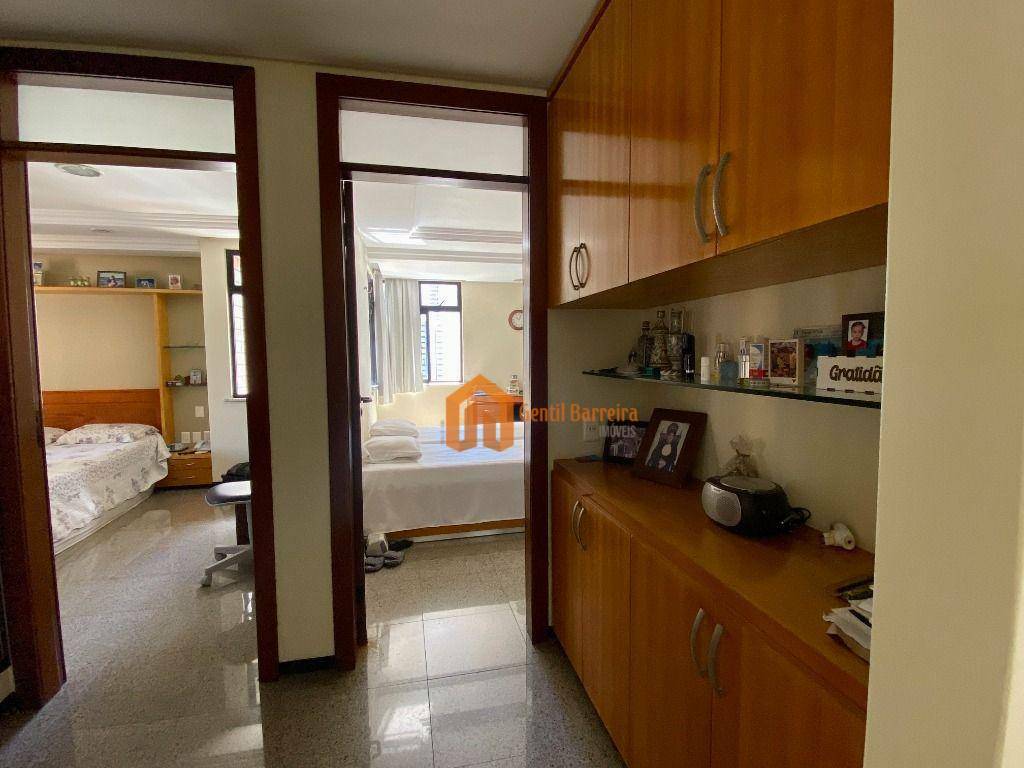 Apartamento à venda com 3 quartos, 247m² - Foto 19