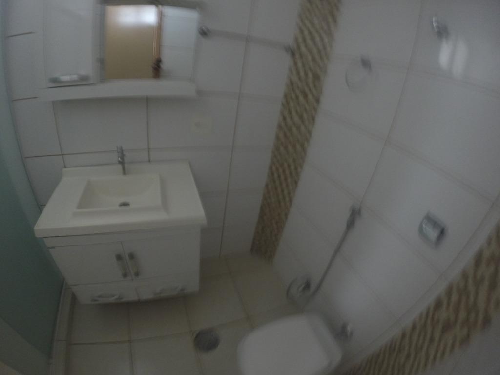 Apartamento à venda e aluguel com 2 quartos, 70m² - Foto 14