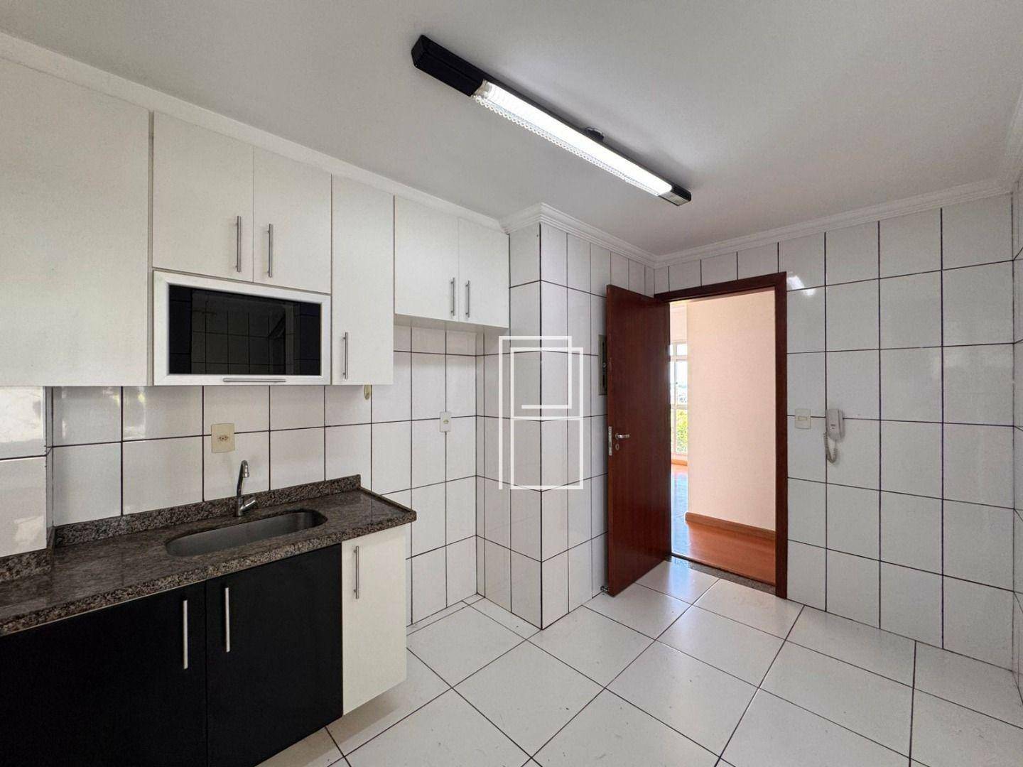 Apartamento à venda com 2 quartos, 62m² - Foto 7