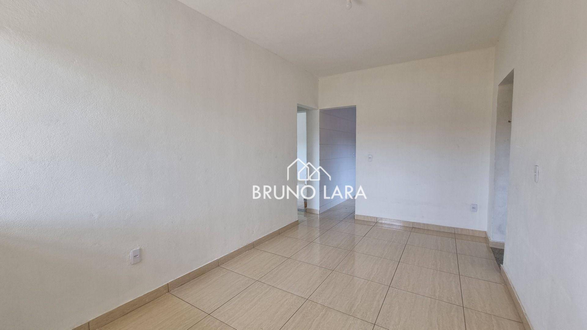 Casa, 5 quartos, 135 m² - Foto 2