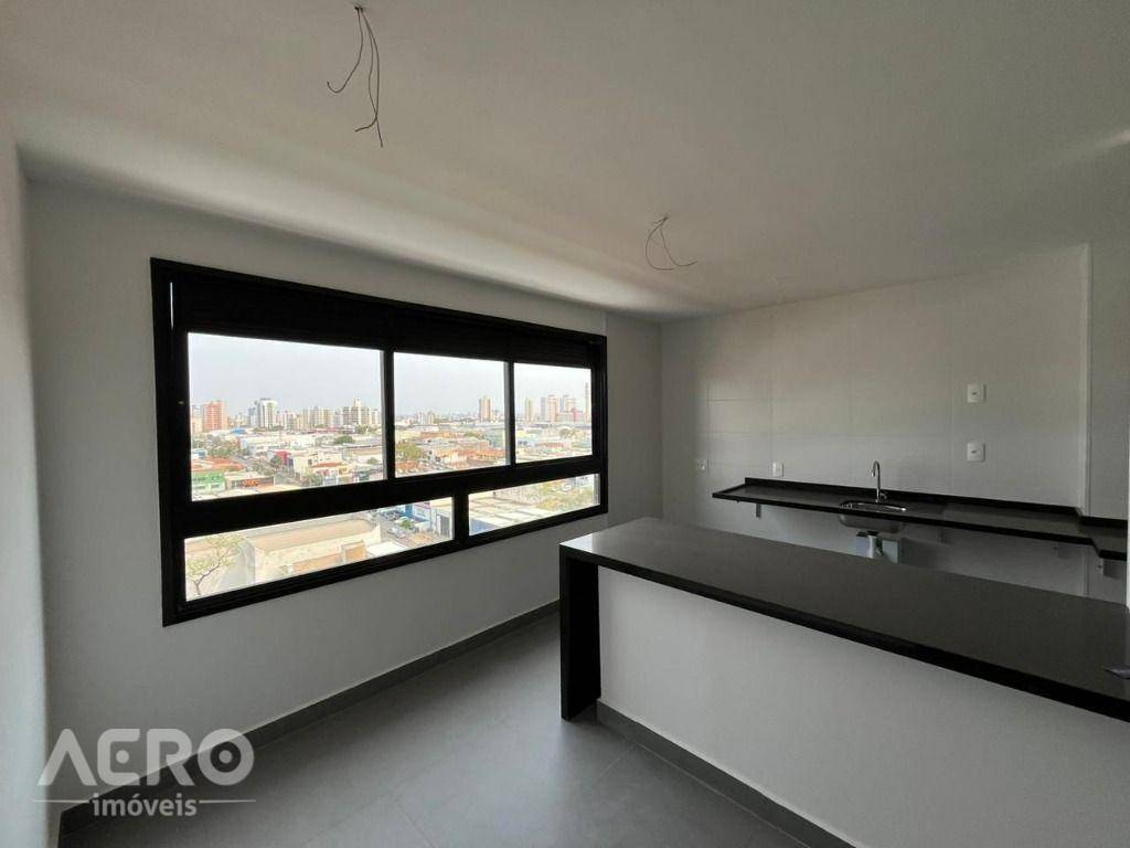 Apartamento à venda com 2 quartos, 64m² - Foto 19