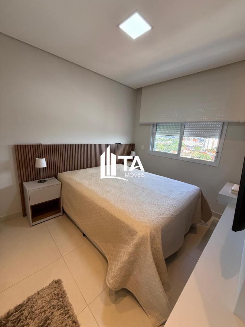 Apartamento à venda com 2 quartos, 75m² - Foto 18