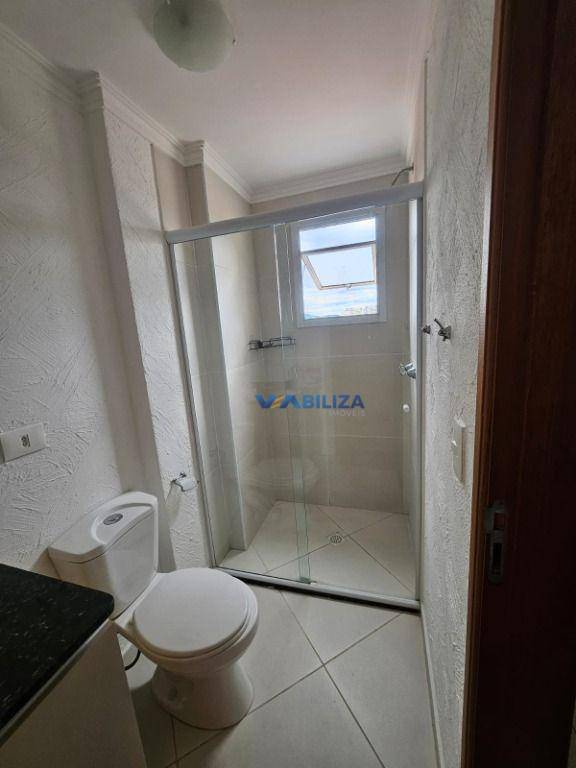 Apartamento à venda com 3 quartos, 76m² - Foto 3