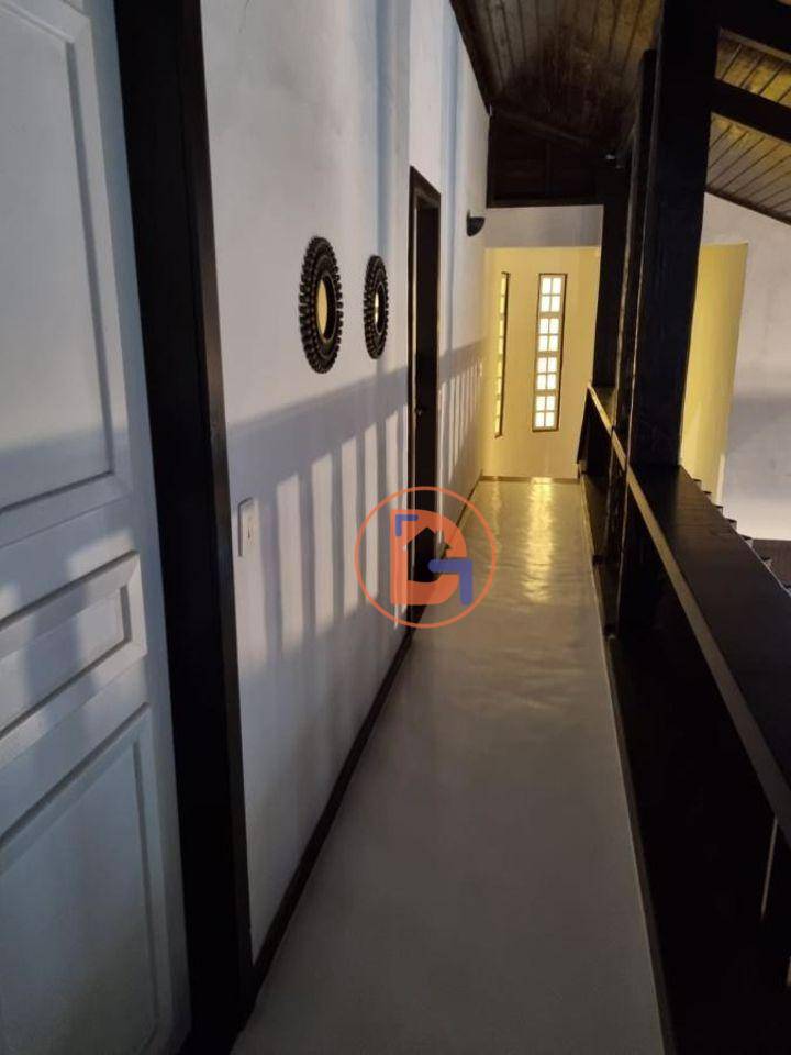 Casa à venda e aluguel com 5 quartos, 318m² - Foto 49