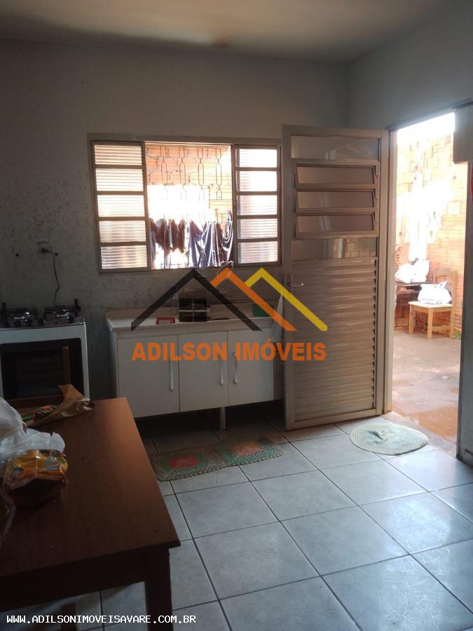 Casa à venda com 2 quartos, 200m² - Foto 6