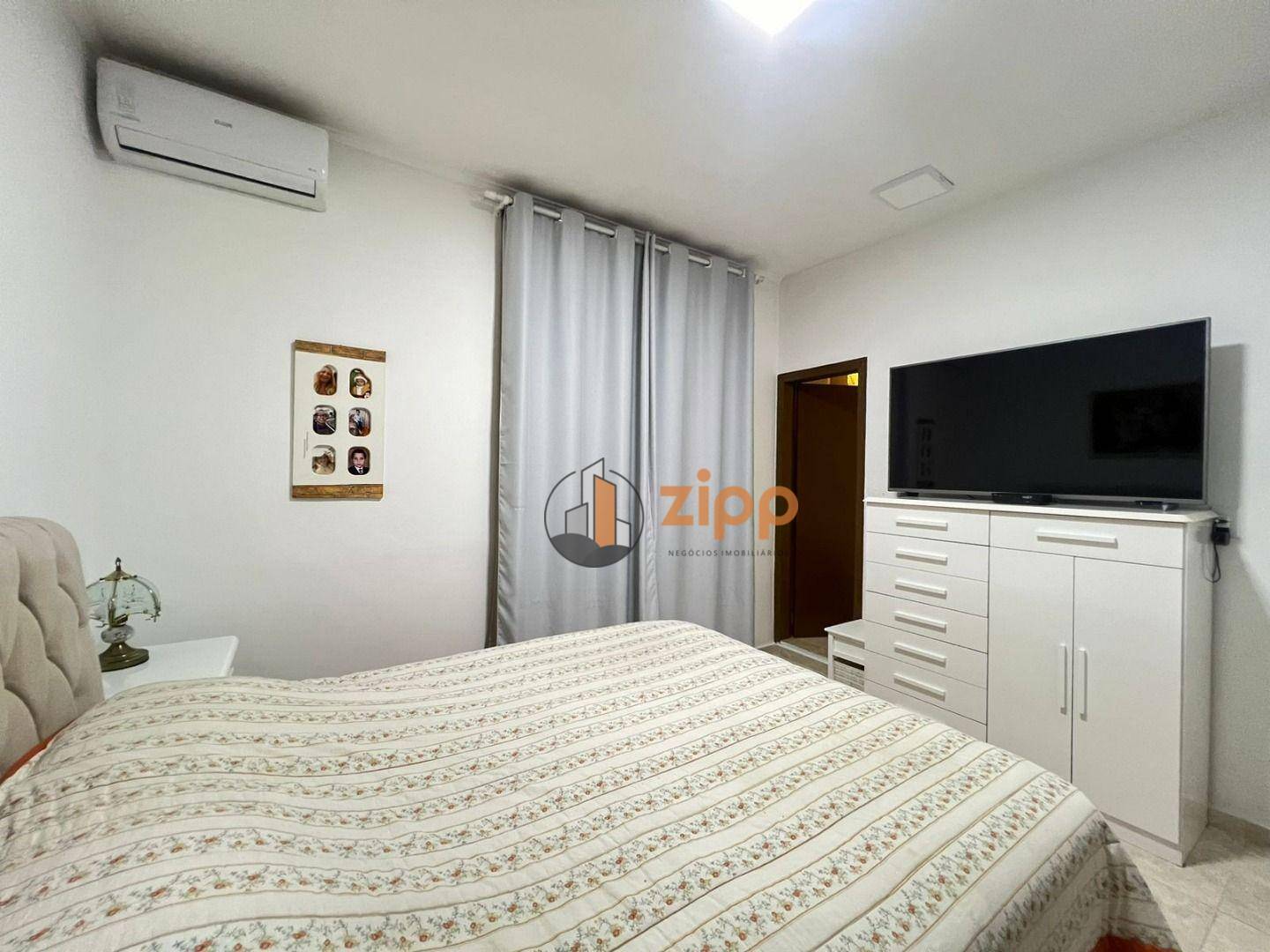 Sobrado à venda com 4 quartos, 160m² - Foto 25