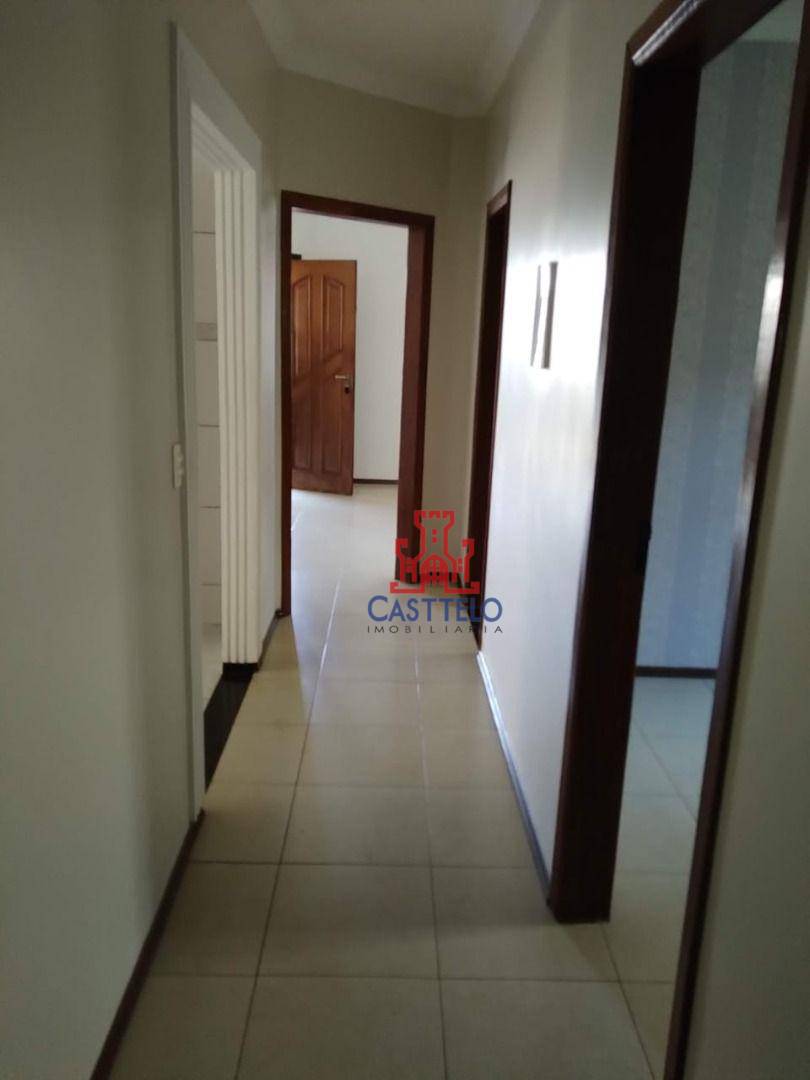 Casa à venda com 3 quartos, 250M2 - Foto 7