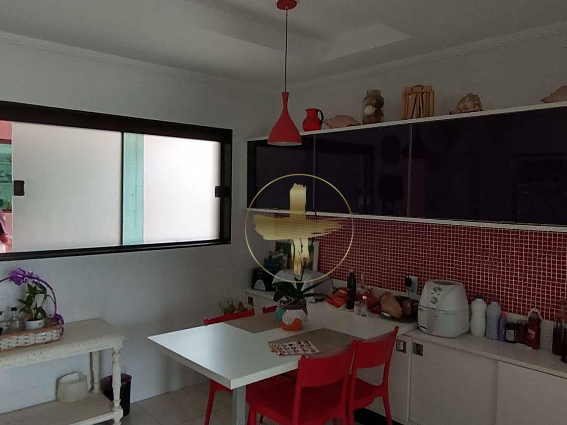 Casa à venda com 4 quartos, 353M2 - Foto 6