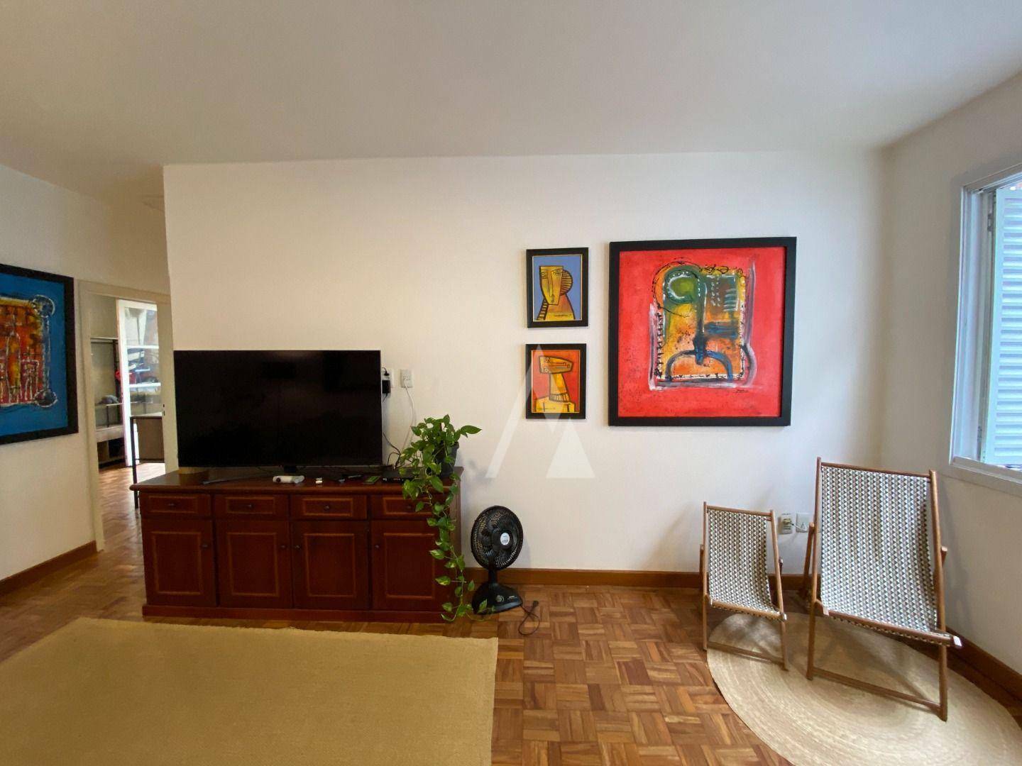Apartamento para alugar com 3 quartos, 150m² - Foto 2