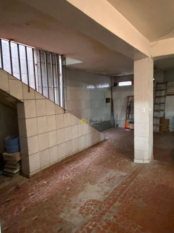 Sobrado à venda com 2 quartos, 278m² - Foto 16