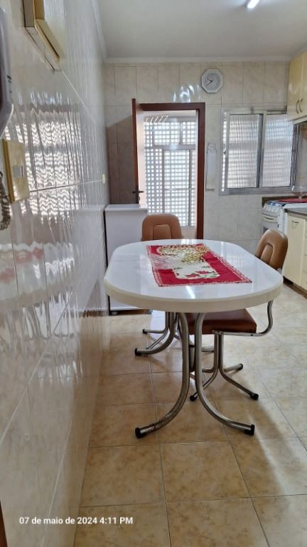 Apartamento à venda com 3 quartos, 113m² - Foto 9