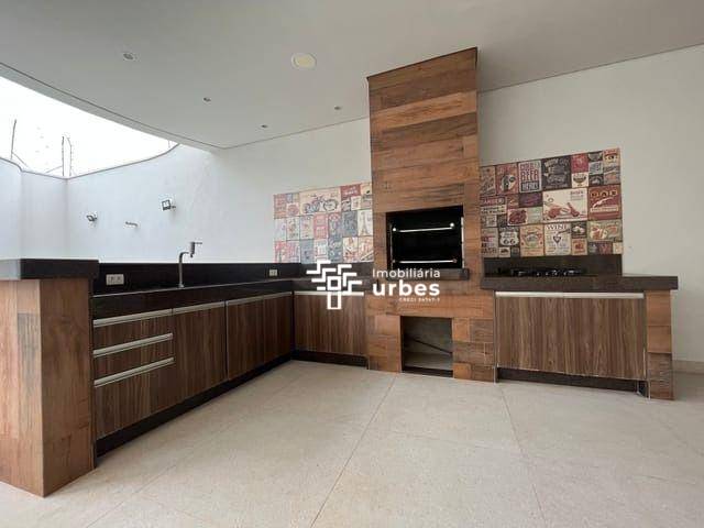 Casa à venda com 4 quartos, 301m² - Foto 7