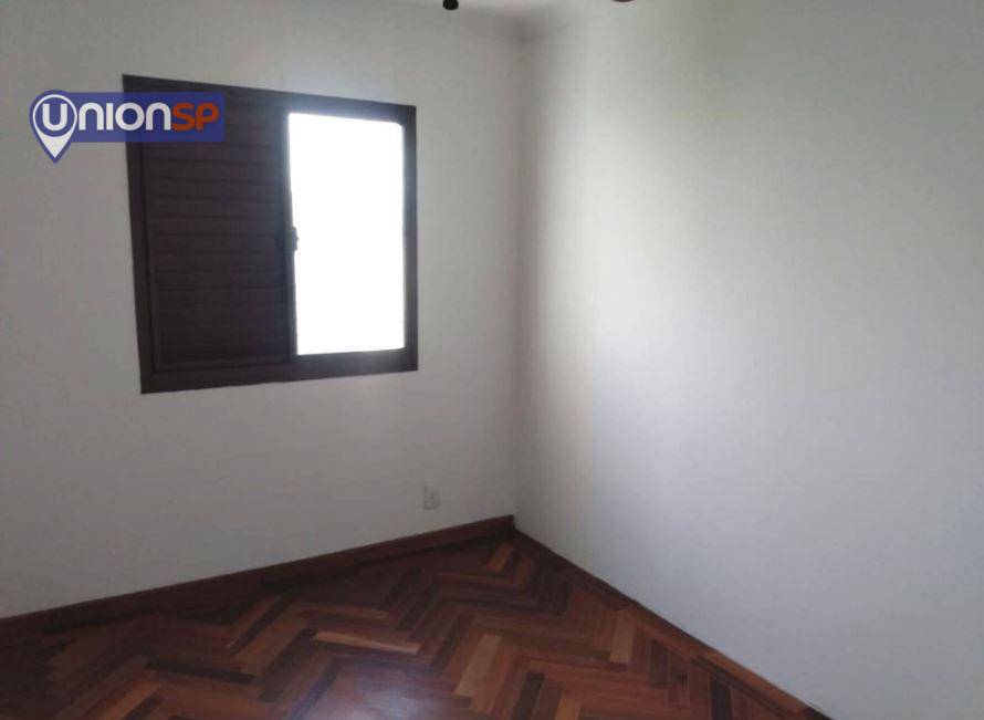 Apartamento à venda com 3 quartos, 93m² - Foto 4