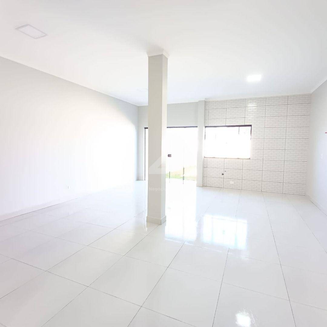 Casa à venda com 5 quartos, 200m² - Foto 15