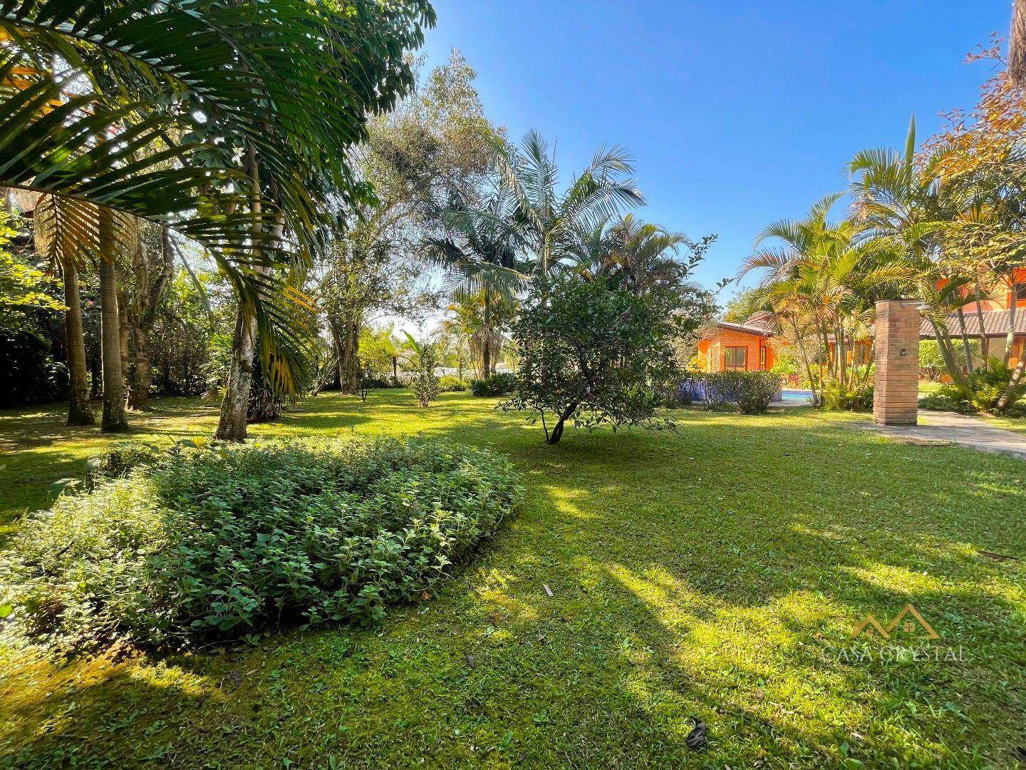 Casa de Condomínio à venda com 3 quartos, 600m² - Foto 4