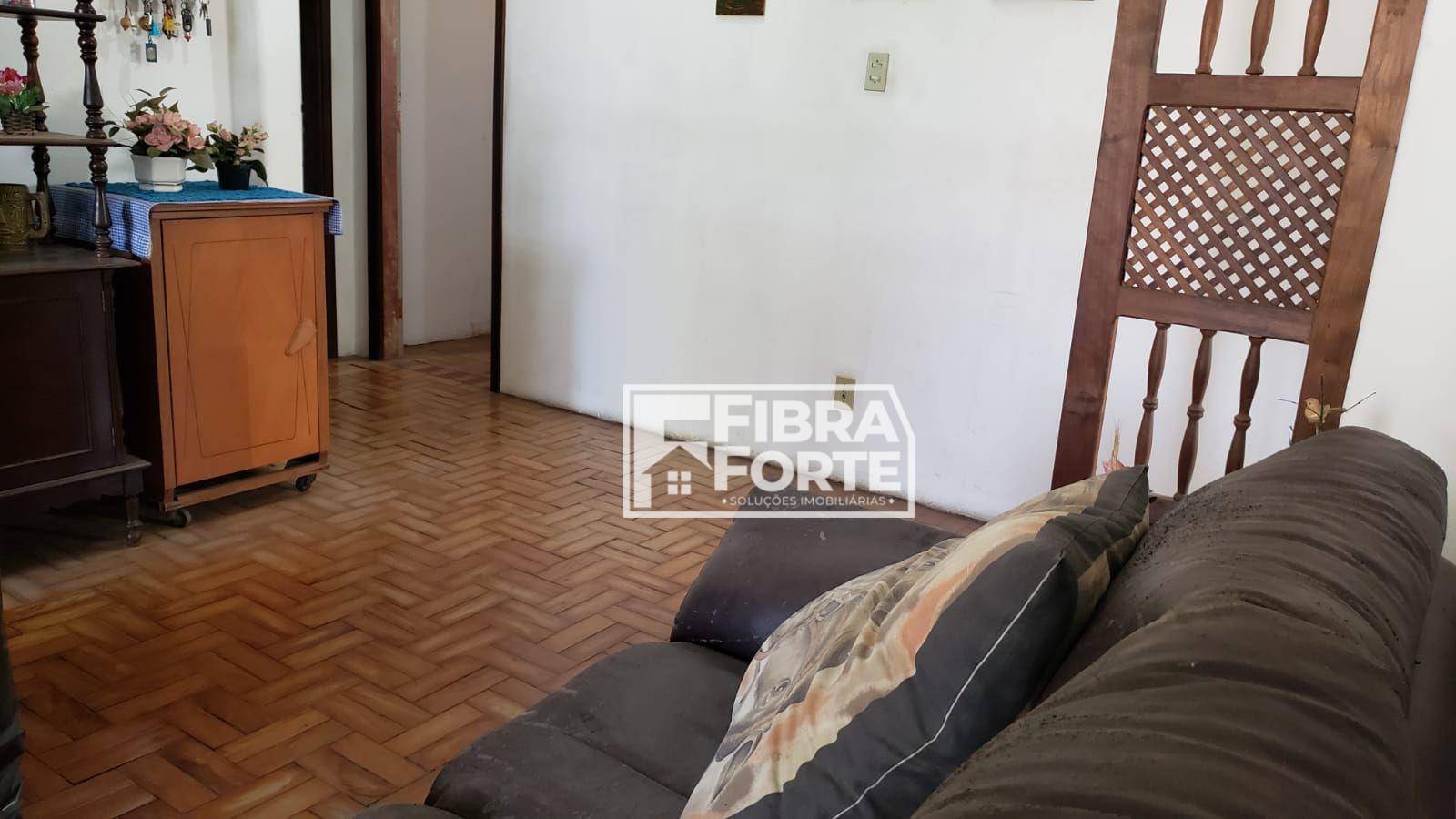 Casa à venda com 3 quartos, 149m² - Foto 2