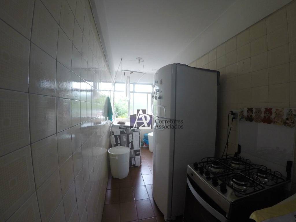 Apartamento à venda com 3 quartos, 120m² - Foto 10