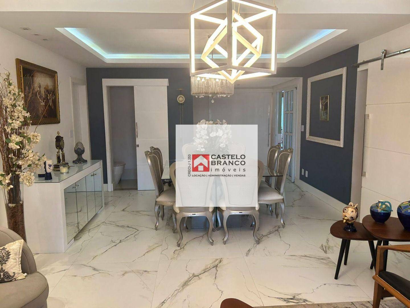 Casa de Condomínio à venda com 4 quartos, 500m² - Foto 1