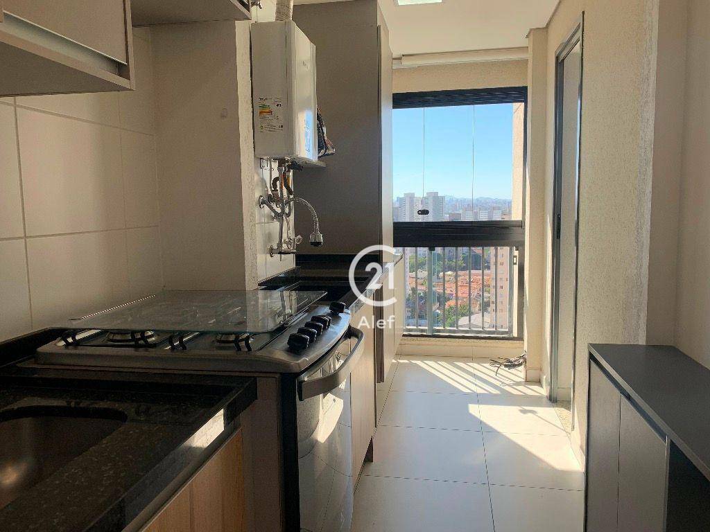 Apartamento à venda com 2 quartos, 70m² - Foto 28