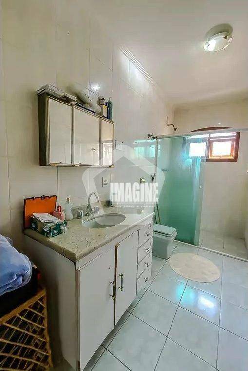 Sobrado à venda com 6 quartos, 400m² - Foto 24