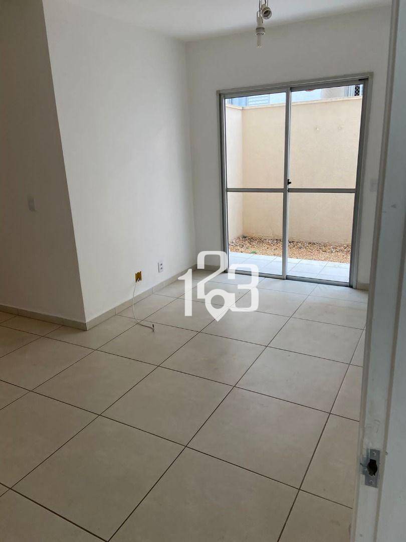 Apartamento para alugar com 2 quartos, 50m² - Foto 6