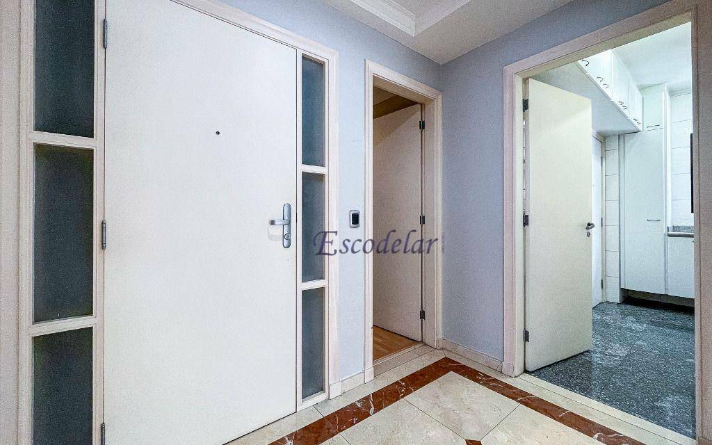 Apartamento à venda com 4 quartos, 180m² - Foto 9