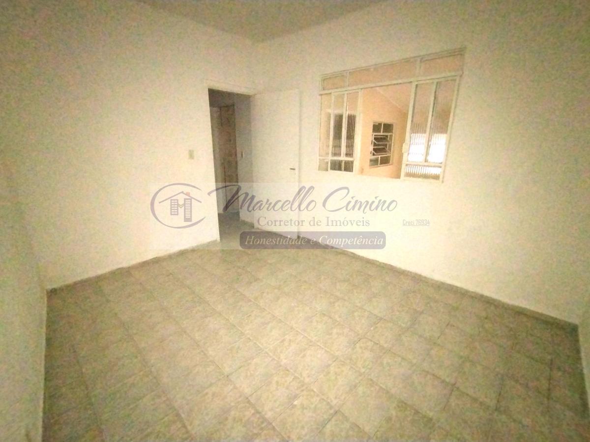 Casa à venda com 1 quarto, 123m² - Foto 1