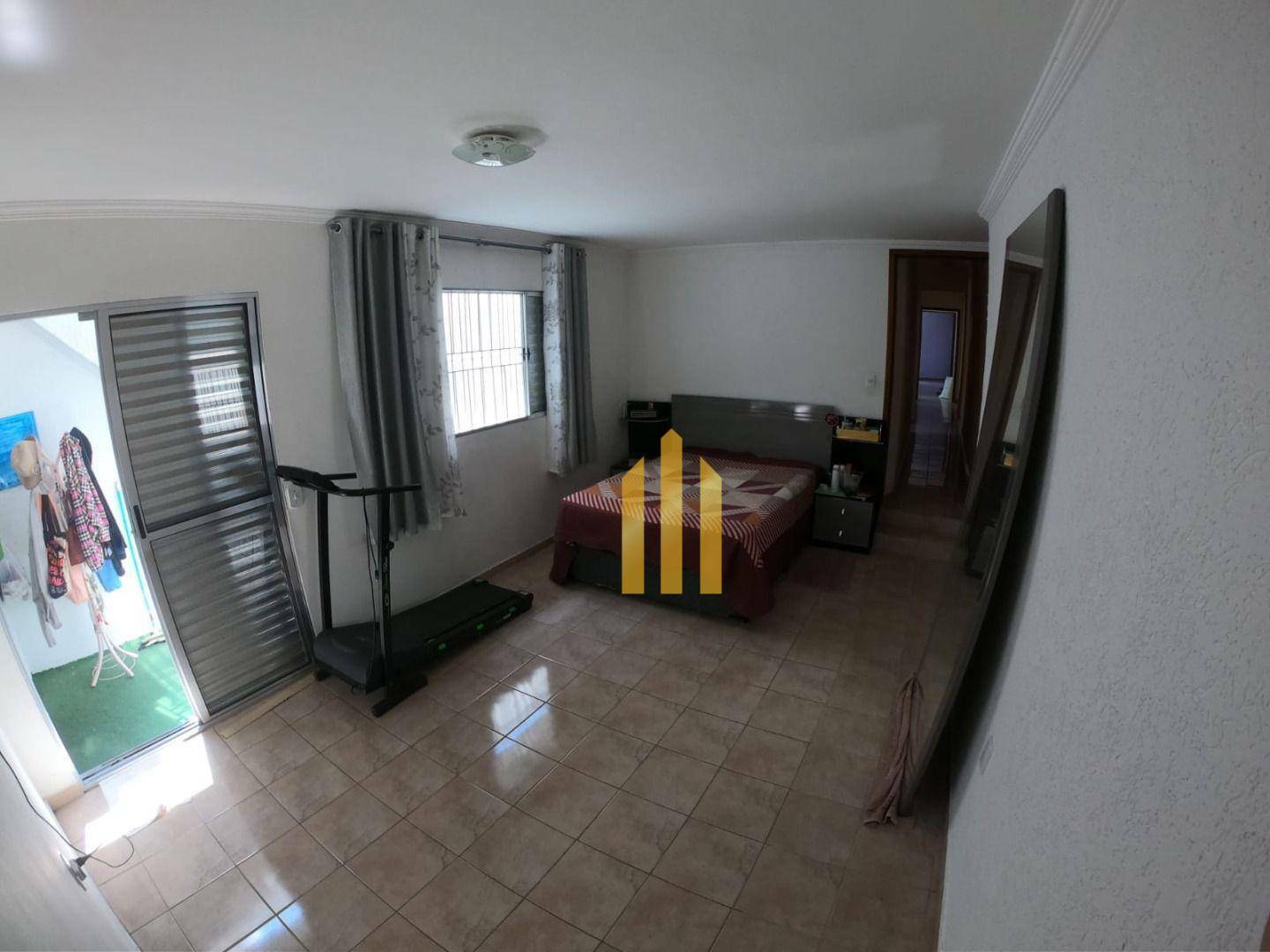 Casa para alugar com 3 quartos, 230m² - Foto 2