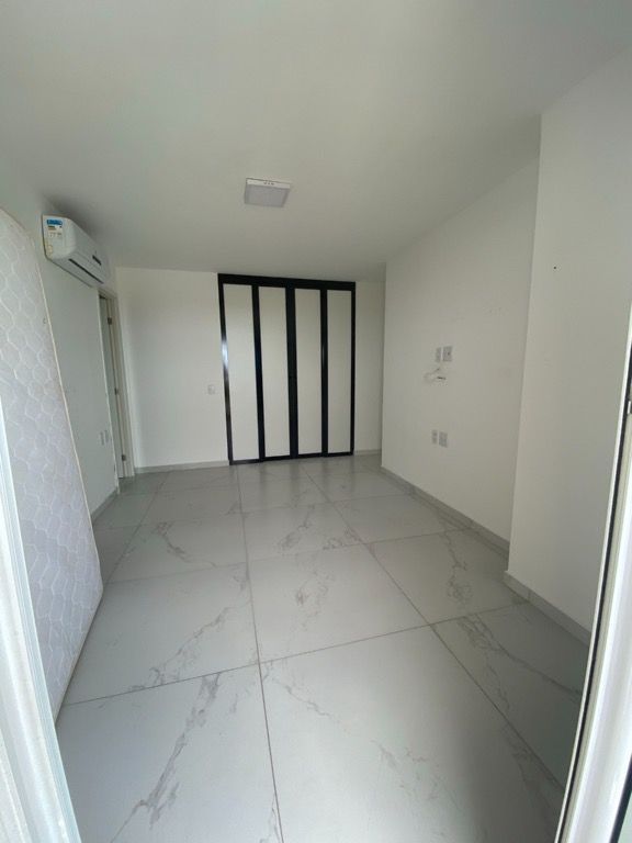 Apartamento à venda com 3 quartos, 158m² - Foto 10