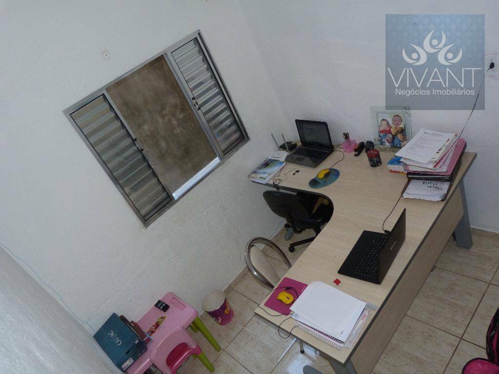 Casa à venda com 3 quartos, 224m² - Foto 19