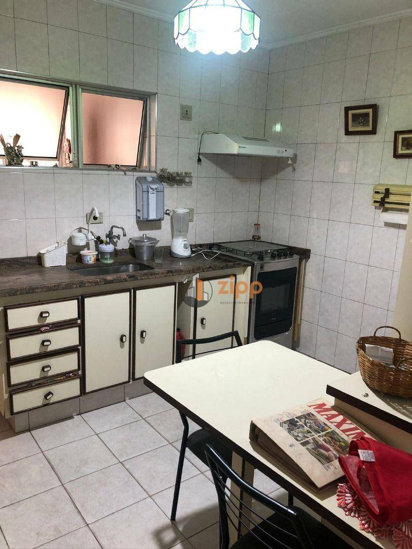 Apartamento à venda com 2 quartos, 79m² - Foto 18