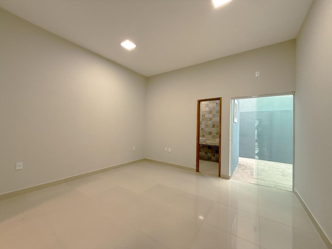 Casa à venda com 3 quartos, 300m² - Foto 5