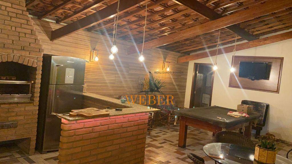 Casa de Condomínio à venda com 3 quartos, 290m² - Foto 5