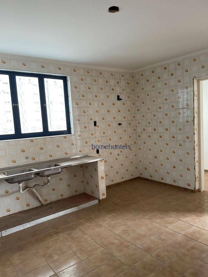 Casa para alugar com 5 quartos, 500m² - Foto 7