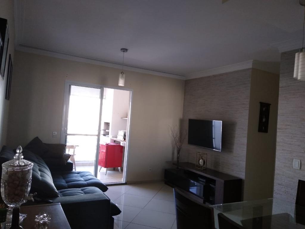 Apartamento à venda com 3 quartos, 85m² - Foto 2