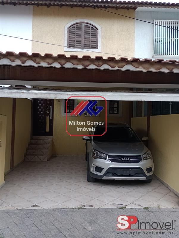 Sobrado à venda com 2 quartos, 100m² - Foto 1