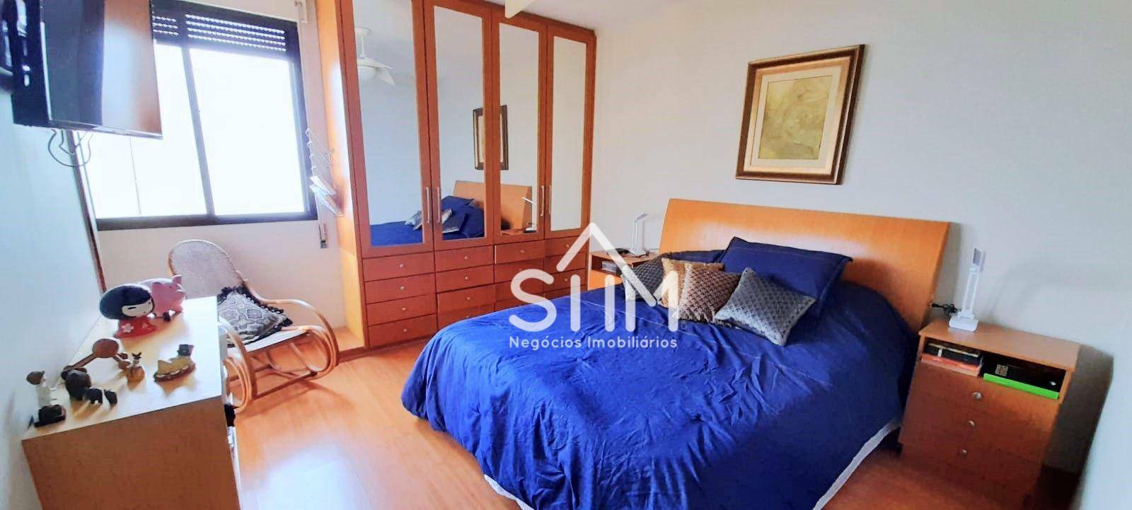 Apartamento à venda com 3 quartos, 226m² - Foto 13