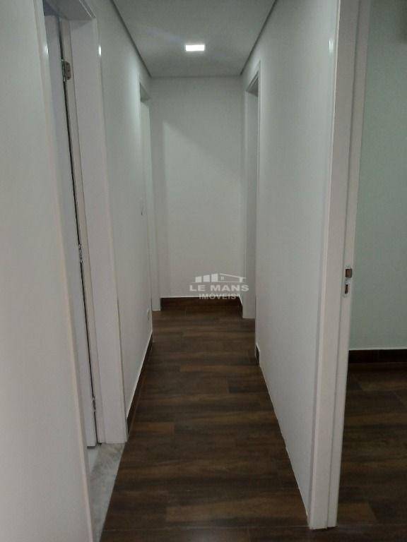 Apartamento à venda com 3 quartos, 79m² - Foto 11