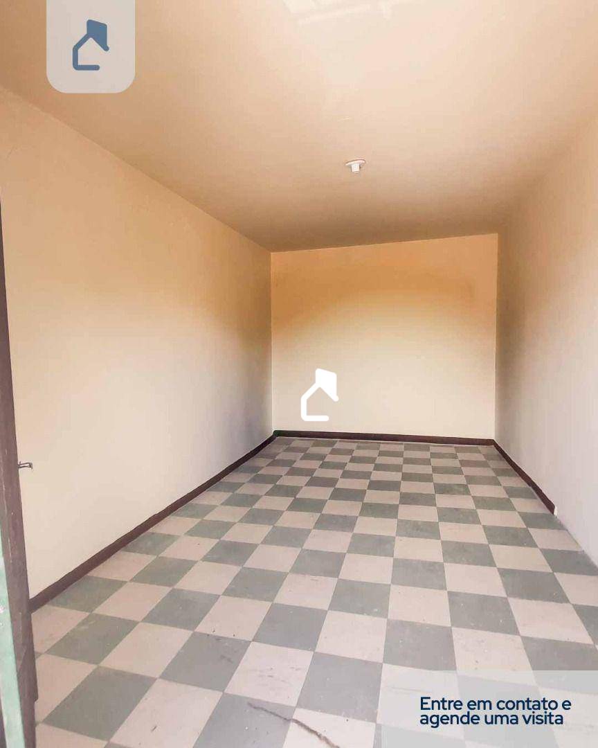 Casa, 5 quartos, 240 m² - Foto 4