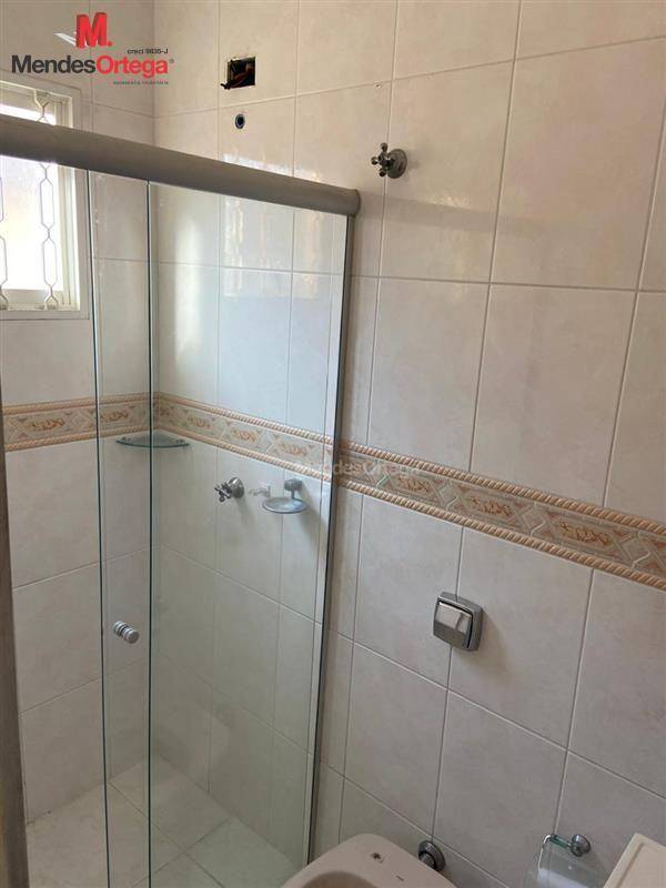 Casa de Condomínio para alugar com 3 quartos, 124m² - Foto 9
