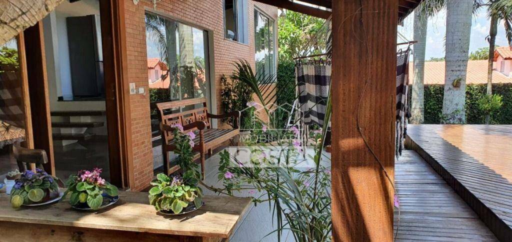 Casa de Condomínio à venda com 3 quartos, 361m² - Foto 8