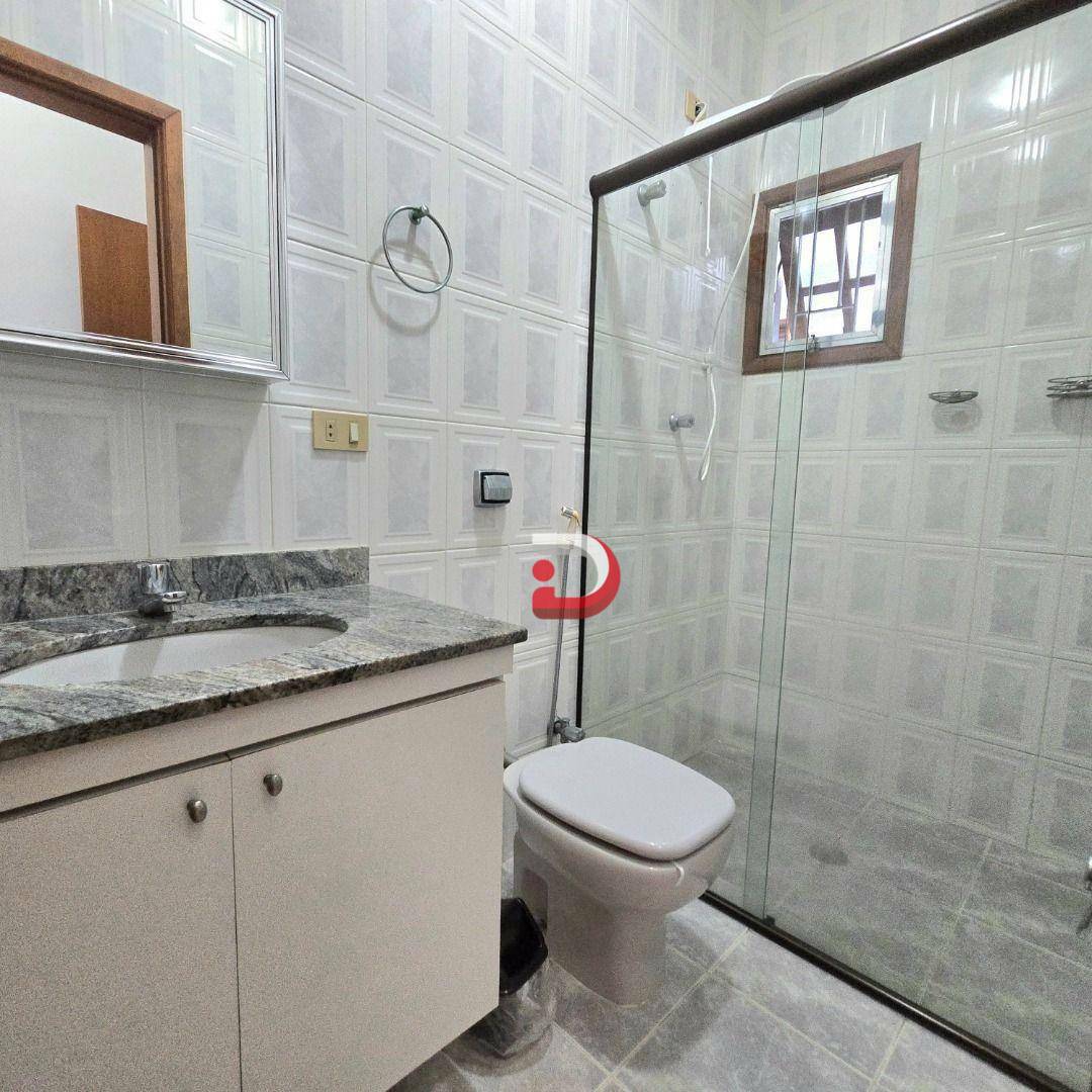 Sobrado à venda com 5 quartos, 250m² - Foto 33