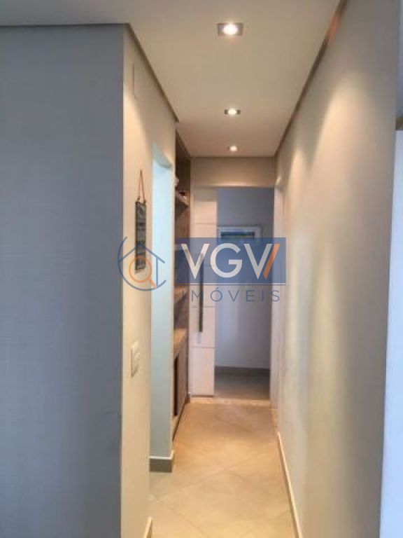 Apartamento à venda com 3 quartos, 76m² - Foto 4